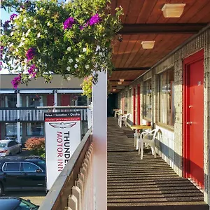 https://thunderbird-motor-inn.richmond-hotels.com