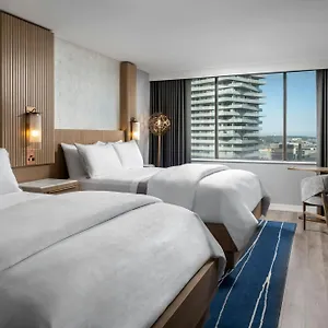 The Westin Harbour Castle, Hotel