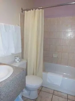 Hotel Econo Lodge Montréal