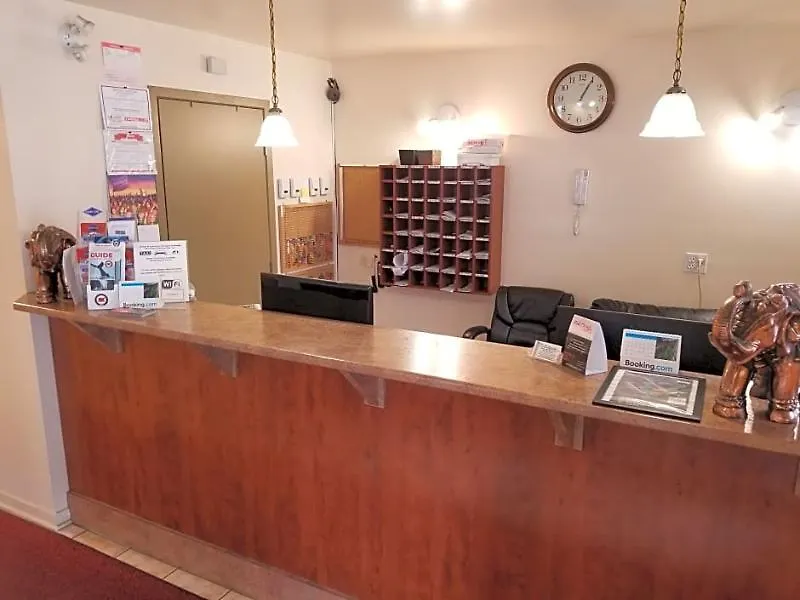 ** Hotel Econo Lodge Montréal Canadá